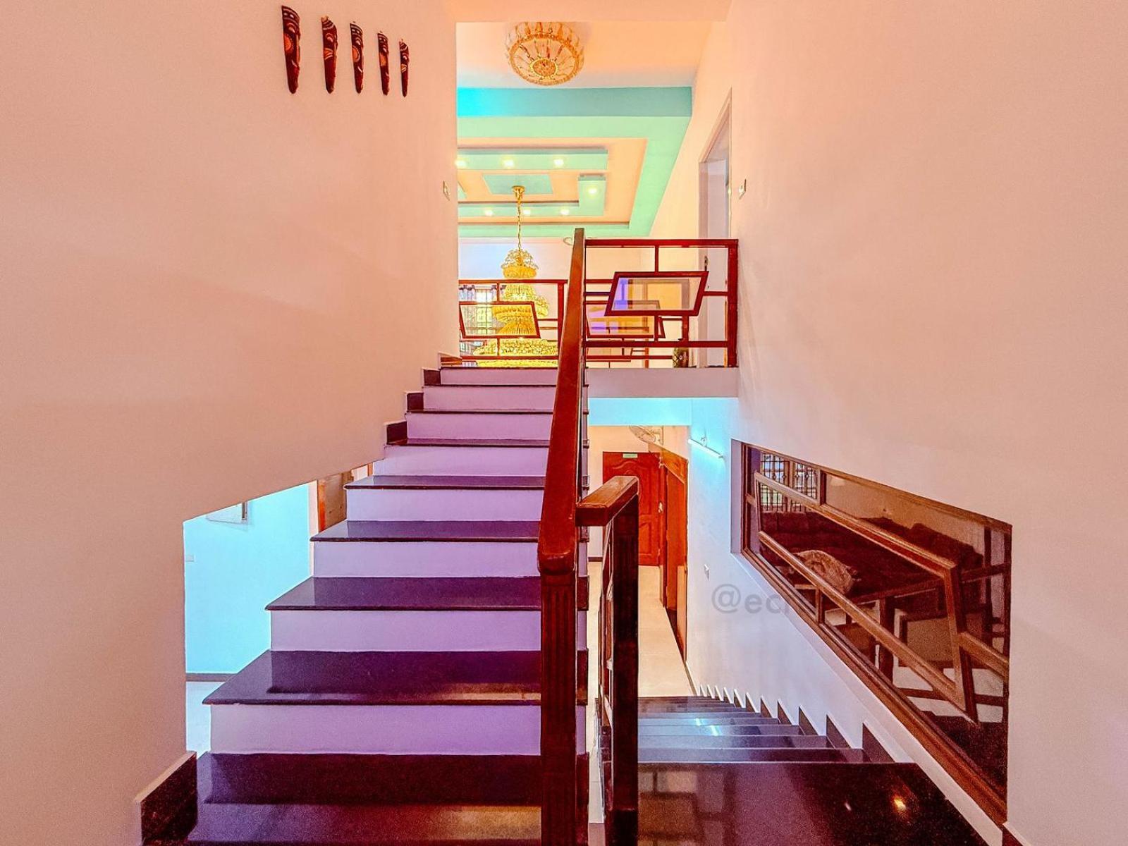 Akkarai Luxury Villa